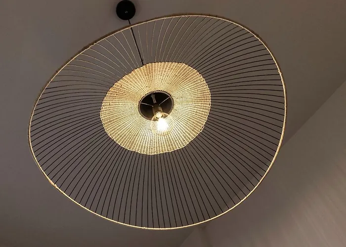 Casco Viejo: El Corazon De Las Siete Calles * Bilbao